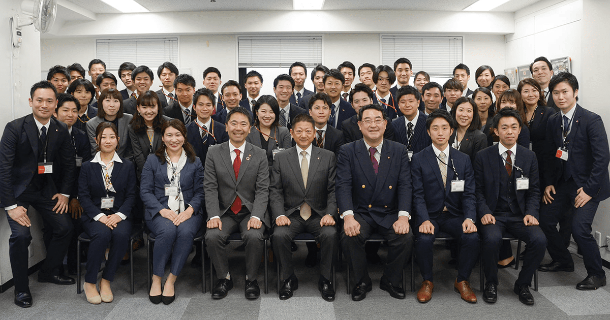 鎌倉市長がリーダーシップの基礎教育「しがく式」を視察