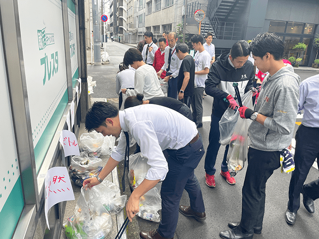 「千代田区一斉清掃の日」の清掃活動に参加しました